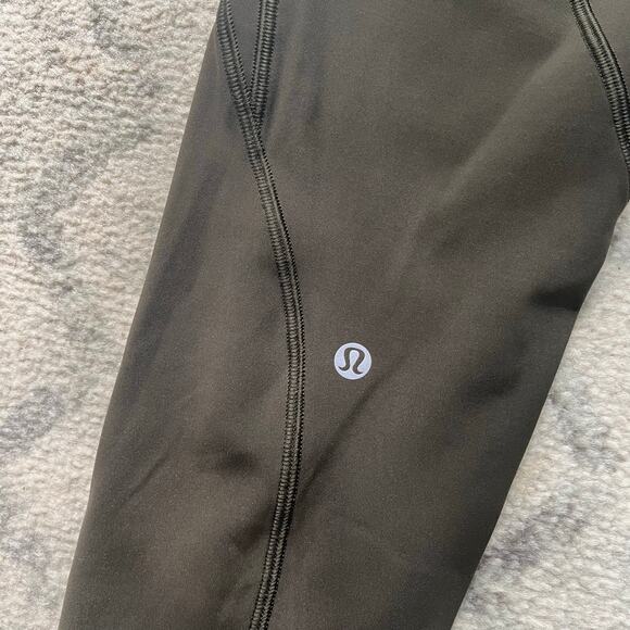 Lululemon Time To Sweat Crop *23" Dark Olive Size 8 - Picture 7 of 12